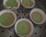 Foto langkah ke 4 dari resep Bolu kukus bantat gula merah pandan.