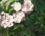 รูปขั้นตอนการทำที่ 2 ของ "แกงจืดผักโขม" Amaranth Soup with Minced Pork🌿🥣