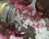 Foto langkah ke 4 dari resep Es Sirup Jelly Kelapa dengan Chia Seeds.