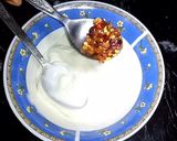 A picture of step 1 of Mayo Dip Sauce.