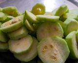 પરવળ નું શાક (Parvar Shak Recipe In Gujarati) રેસીપી સ્ટેપ1ફોટો