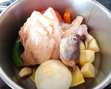 Foto del paso 1 de la receta: Caldo de pescado y verduras