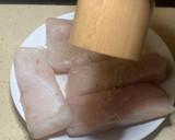 Foto del paso 4 de la receta: Merluza en salsa de jamón