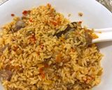 Foto langkah ke 4 dari resep Nasi goreng pedas simpel.