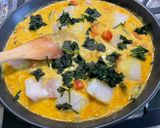 Une image de l'étape 14 de Curry de Julienne au lait de coco, épices et tomates.