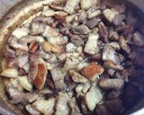 Foto del paso 3 de la receta Niscalos con panceta y magro de cerdo