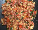 Foto langkah ke 10 dari resep Tumis kentang kornet.