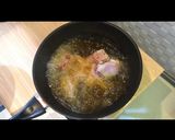 Foto langkah ke 2 dari resep Ayam Goreng Mentega.