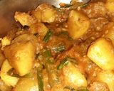 পেঁয়াজকলি আলুর দম(peyajkali aloor dum recipe in Bengali) রেসিপির ধাপ 3 ছবি