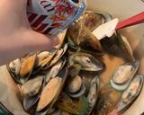 รูปขั้นตอนการทำที่ 1 ของ หอยแมลงภู่อบเบียร์ (Mussels Pot)