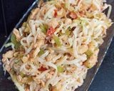 A picture of step 7 of Chicken, Veggies,Egg Noodles 🍝🍜🍝.