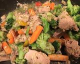 A picture of step 5 of Cognac fried tuna and veggies.