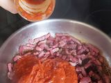 Lentilles aux lardons sauce tomate bio