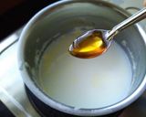 A picture of step 2 of Cardamom Milk.