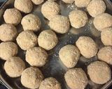 A picture of step 4 of Veg lollipop.