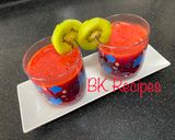 A picture of step 3 of Beet Carrot and Orange Detox Drink.