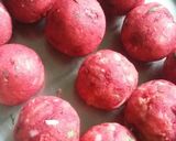 A picture of step 5 of Potato Beet Cheese Balls.