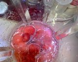 รูปขั้นตอนการทำที่ 3 ของ Strawberry yogurt crunchy 🍧