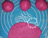 Foto langkah ke 4 dari resep Roti Sisir Buah Naga.