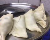 समोसा (SAMOSA RECIPE IN HINDI) रेसिपी चरण 16 फोटो