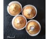 Foto del paso 10 de la receta Magdalenas con pepitas de chocolate