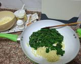 Foto del paso 11 de la receta: Pascualina con Ricotta y masa en capas (Falso Hojaldre)