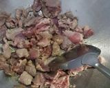 Foto langkah ke 2 dari resep Pokcoy Cah Daging Sapi.