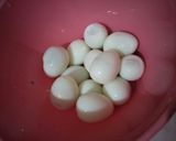 A picture of step 2 of Telur Puyuh Balado (Quail Eggs with Balado Sauce).