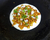A picture of step 4 of Madurai muttai kari dosa / Madurai egg keema dosa.