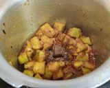 A picture of step 7 of Masala Lauki.
