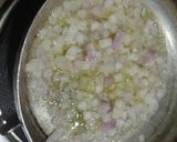 A picture of step 4 of Stuffed crepes with Mexican green sauce.