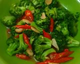 Foto langkah ke 3 dari resep Ca Brokoli.