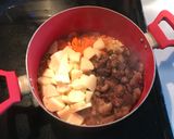 A picture of step 3 of Beef stew.