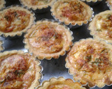 Foto langkah ke 9 dari resep Pie Gurih/ Pie Asin/ Quiche Lorraine.