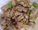 รูปขั้นตอนการทำที่ 4 ของ ยำไก่แซ่บ คลีน ปรุงน้อย
