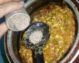 A picture of step 9 of Chicken Spring Roll.