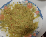 Foto del paso 3 de la receta: Tartaletas de guacamole con gulas y de ensalada con gorgonzola