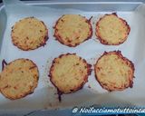 Foto del passaggio 6 della ricetta Nuvole d'uovo con rosti di patate e guacamole