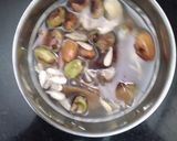 A picture of step 2 of Sunflower shakes with Dryfruits.