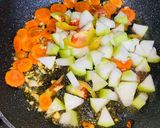 Foto langkah ke 3 dari resep Tumis Labu Wortel Pakcoy.