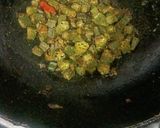 प्याज वाली भिंडी(pyaz wali bhindi recipe in hindi) रेसिपी चरण 3 फोटो