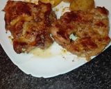Foto del paso 3 de la receta: Muslo de Pollo a la plancha con jugoso de magui a la mejicana con patatas asadas