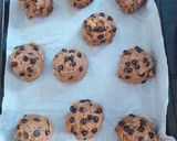 Foto langkah ke 3 dari resep Chewy & Soft Pumpkin Chocolate Chip Cookies/ Cookies Labu Kuning.