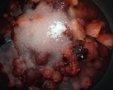 Gluténmentes erdei gyümölcsös torta recept fázis 5 fotója