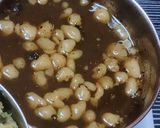 A picture of step 7 of Pani Puri kolkata style.