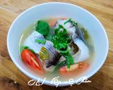Hình bước làm 2 của món Canh chua cá hú lá giang