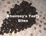 A picture of step 8 of DIY dark chocolate chips.