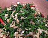 Foto langkah ke 4 dari resep Oseng kembang bawang.