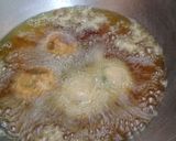 A picture of step 4 of Potato Balls.