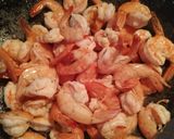 Foto langkah ke 2 dari resep Udang Goreng Mentega.